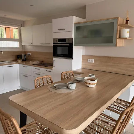 50 M2 - Vue - - Commerces Apartmán Le Lavandou